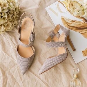 Vince Camuto Leather Snakeskin Print Heels – Strappy Pointed Toe Pumps Size 7.5
